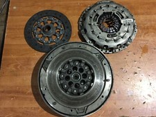KIT VOLANO E FRIZIONE BMW SERIE 1 F20/21 1.5 DIESEL