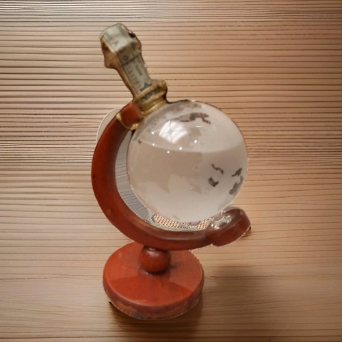 Mappamondo con grappa - con,