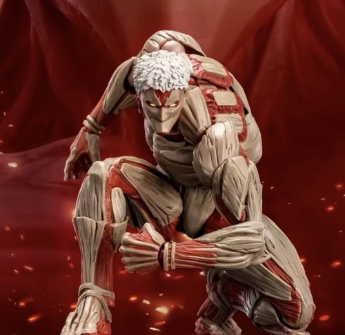 Attack titan armored - attack,