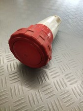 PRESA 3P+T STAGNA MERLIN GERIN ROSSA 93001220