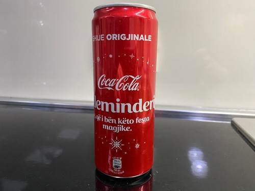 Rara lattina vuota natalizia