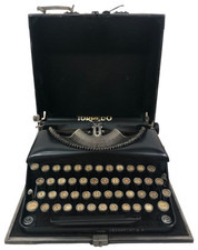 Macchina da Scrivere Torpedo Nera Anni 40 + Custodia