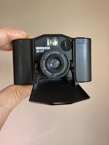 Microcamera ultra compatta