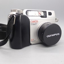 Olympus fotocamera digitale Camedia C-2020 zoom 2,1 megapixel argento testata *leggi*