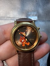 Orologio Vintage Winnie The Pooh Tigro Animato Movimento Boxe Mani Api