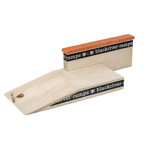 Mike schneider iii brick ledge - mike,