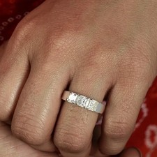 Anello Fascia Diamante Bianco