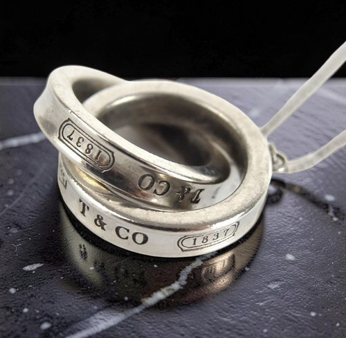 Collana con anelli cerchio - anelli, a