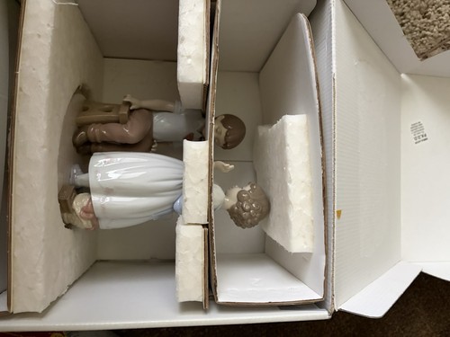 Figurina lladro con tutto il - figurina,