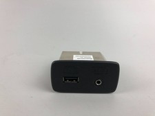 Porta USB SUBARU FORESTER SJ