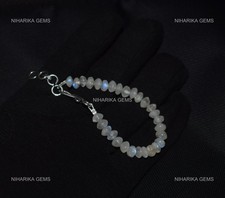 925 Argento Sterling Corona Chakra Pietra Lunare Arcobaleno Perline Braccialetto