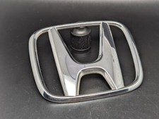 HONDA 93MM 75701-SJD-0030 LOGO SIGLA EMBLEMA FREGIO STEMMA SCRITTA BADGE TARGA