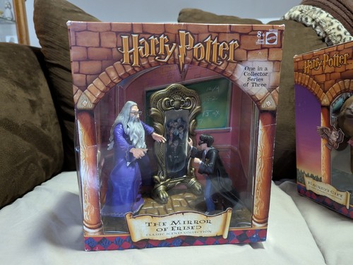 Harry potter collectibles - harry,