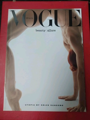Vogue italia supplemento - italia,