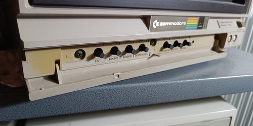 Commodore 1701 sportello - commodore,