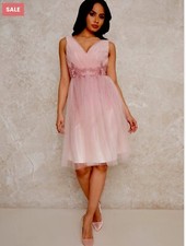 Abito midi in tulle con scollo