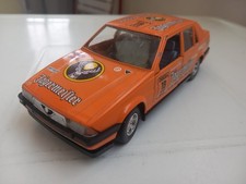 Burago 1/24 Alfa Romeo 75