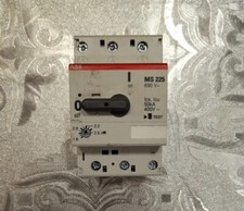 INTERRUTTORE SALVAMOTORE ABB 3P 0.63-1A 50KA MS225