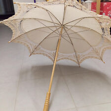 Ombrellino in stoffa e pizzo beige - ideale per spose o carnevale