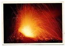 Cartolina 2035. Sicilia. Catania. Etna. Eruzione del cratere centrale