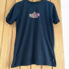 Quicksilver x Stranger Things Taglia XS Maglietta Uomo Nera Collab Grafica