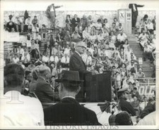 Press Photo Senator Barry