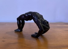 Acrobata Etrusco Metropolitan