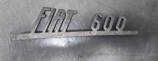 Targhetta Stemma Fregio Scritta Simbolo Fiat 600 600d 750 cofano