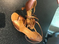 Scarpe da ballo latine