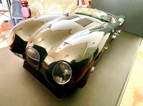 Autoart jaguar c - autoart,