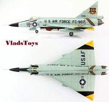 Hobby Master 1/72 F-102A Delta