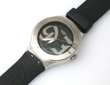 BLACK STEPS - SWATCH IRONY