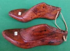 VECCHIE ANTICHE FORME IN LEGNO PER SCARPE UTENSILI CALZOLAIO CIABATTINO. N° 51U.