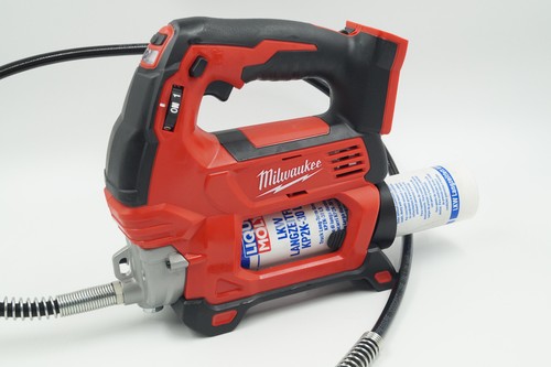Milwaukee m18 18v - milwaukee,