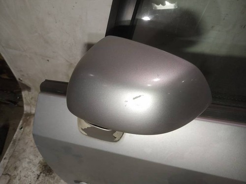 Specchietto retrovisore - ,