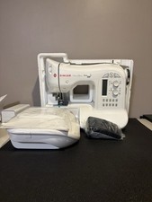 Macchina da cucire Singer One