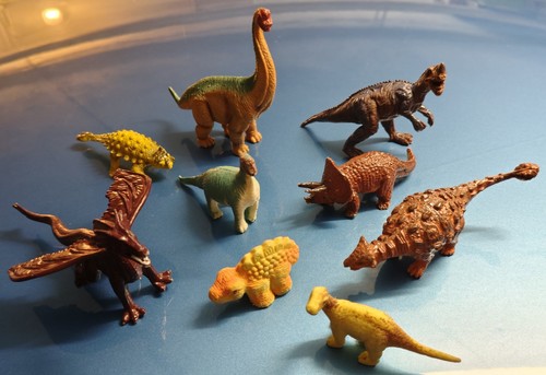 Lotto vari dinosauri - 9,