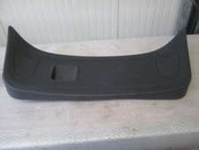 MR951556HA RIVESTIMENTO INTERNO BAULE MITSUBISHI COLT 1.5 D 70KW 5P 3P (2007) RI