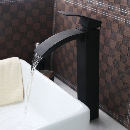 Rubinetto miscelatore alto