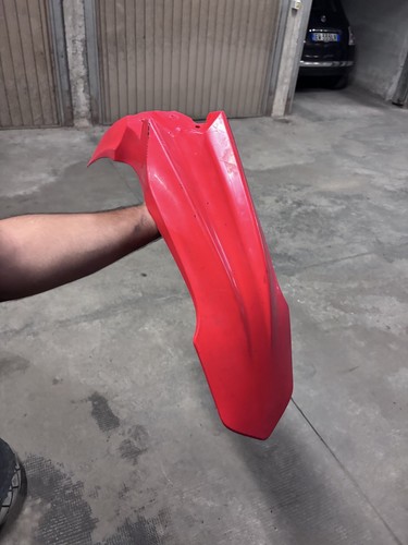 Parafango anteriore rosso - anteriore,