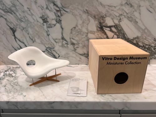 Vitra design museum miniature - design,