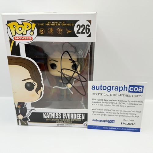 Jennifer lawrence autograph - jennifer,