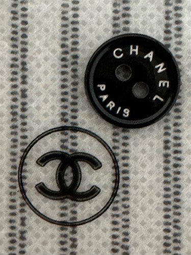 Authentic vintage chanel paris - chanel,
