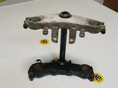 Crocera piantone sterzo - di,