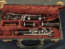 Clarinet Cg Conn 444N Good
