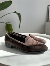 Vintage Tod’s suede loafers