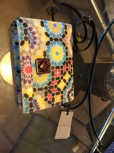 Pochette gum gianni - by,