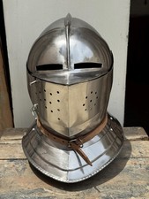 Elmetto cavaliere acciaio