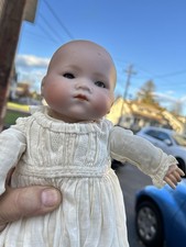 Antica bambola Armand