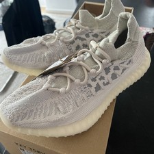 Yeezy Boost YZY 350V2 CMPCT